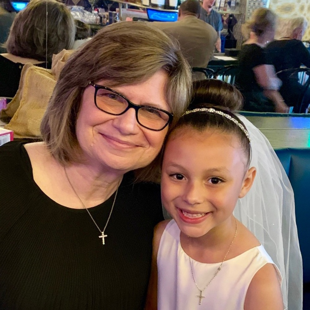 Meet your Posher, Regina